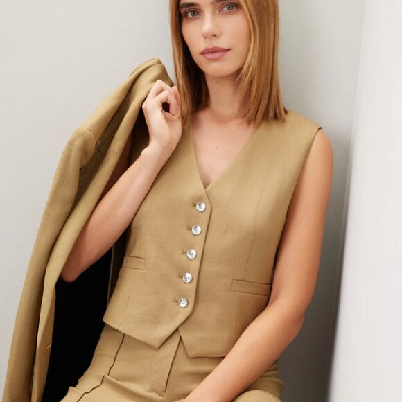 Club Monaco Flawless Tailored Vest Beige Size XS - Picture 3 of 5